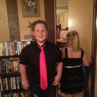 Joseph Wiseman Photo 39