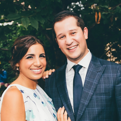 Julia Schwartz Photo 35