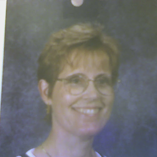 Barbara Helm Photo 18