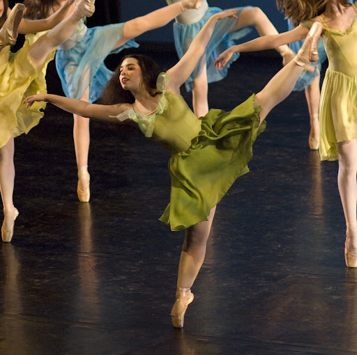 Sarah Schwartz Photo 44