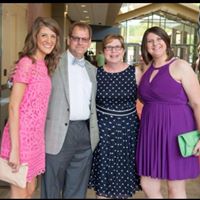 Lori Richards Photo 7