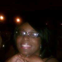 Veronica Rogers Photo 29