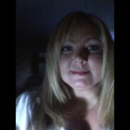 Laurie Neal Photo 32