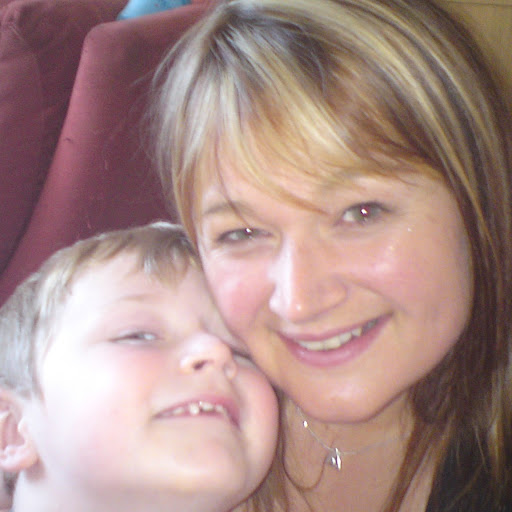 Sally Stone Photo 16