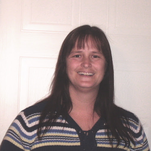 Julie Hooker Photo 4