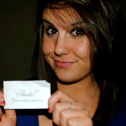 Allison Smith Photo 23