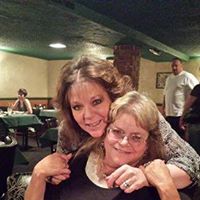 Terri Weeks Photo 32