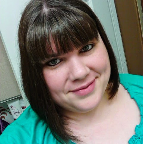 Lori Patterson Photo 37