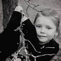 Angie Cox Photo 38