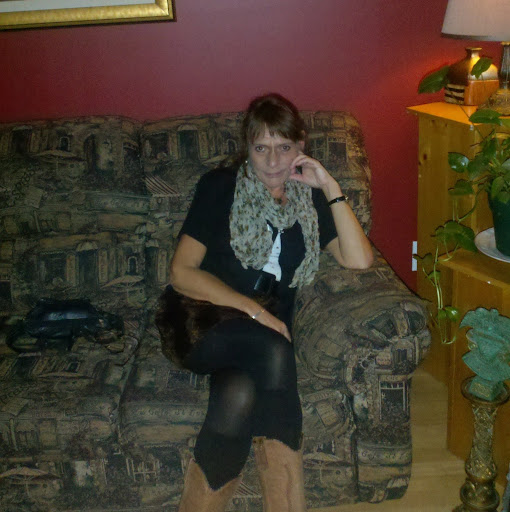 Danielle Roy Photo 10
