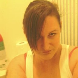 Catherine Reynolds Photo 41