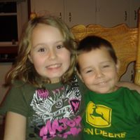 Avery Austin Photo 9
