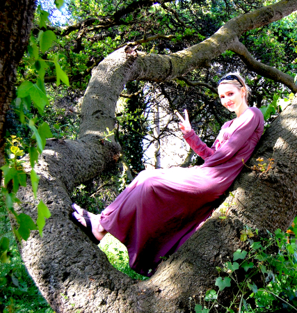 Stephanie Gardner Photo 29