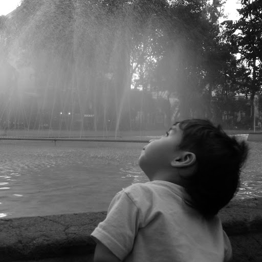 Carlos Vargas Photo 35