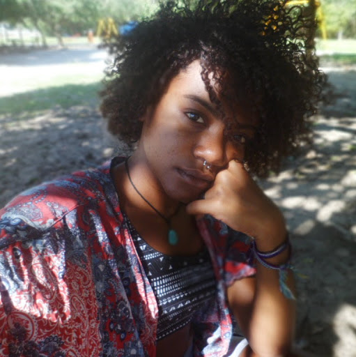 Fabiola Gomes Photo 27