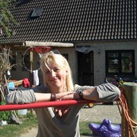 Doris Petersen Photo 32