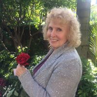 Annette Warden Photo 8