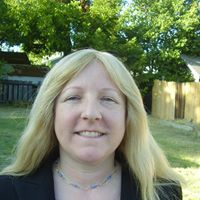 Valerie Michaelis Photo 3