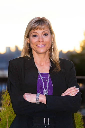 Cindy Silver Photo 17