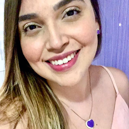 Bruna Santos Photo 7