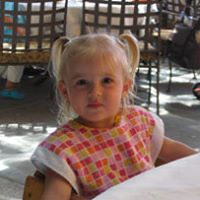 Amanda Robeson Photo 12