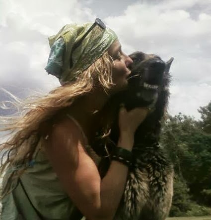 Renee Hopkins Photo 33