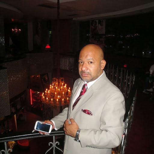 Angel Perez Photo 22