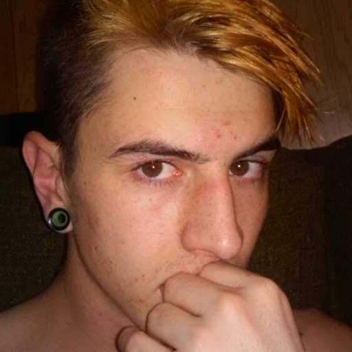 Chris Allen Photo 19