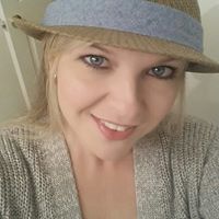 Robyn Ray Photo 15