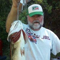 Richard Holcomb Photo 23