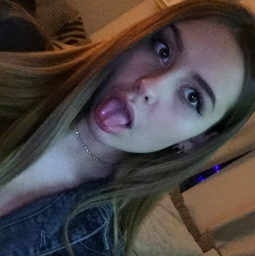 Georgia Langley Photo 17