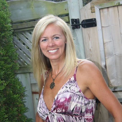 Lorraine Nelson Photo 3