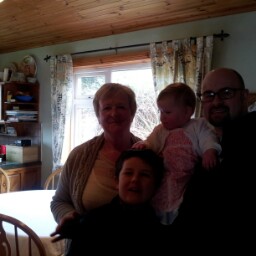 Anne O'Leary Photo 7