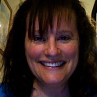 Elizabeth Kahn Photo 28