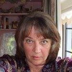 Evelyn Lewis Photo 31