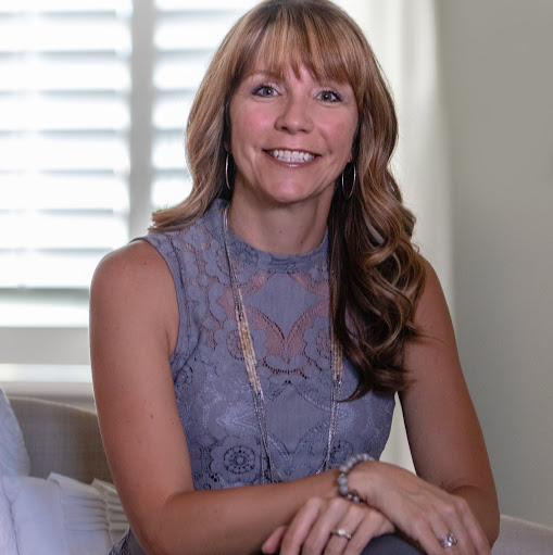Monica Kirkland Photo 10