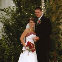 Laurie Howell Photo 30