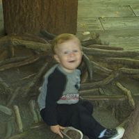 Mathew Howell Photo 9