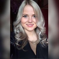 Sarah Pfeiffer Photo 10