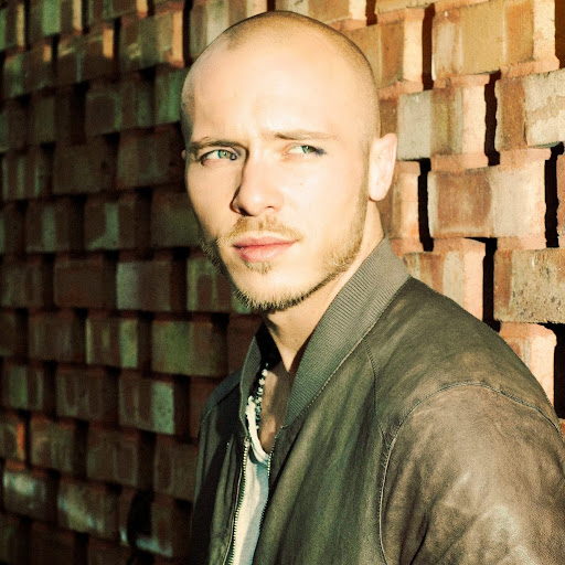 Christian Gregory Photo 36