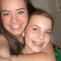 Laura Holman Photo 40