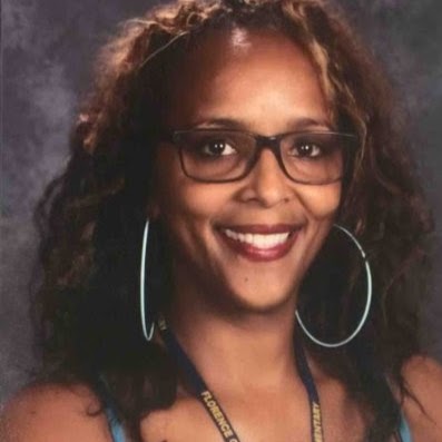 Raquel Williams Photo 33