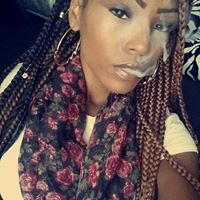 Angelina Johnson Photo 4