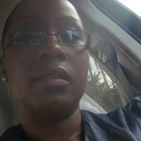 Lisa Newton Photo 18