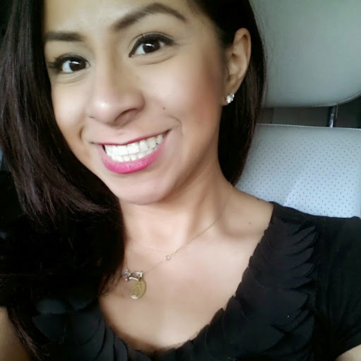 Jennifer Arellano Photo 20