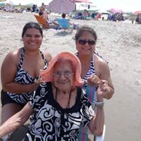 Mary Guzman Photo 21