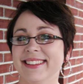 Cassandra Johnson Photo 25