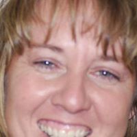 Debbie Skelly Photo 8