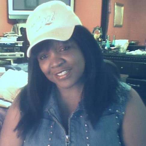 Beverly Robinson Photo 36