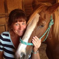 Terri Tucker Photo 18